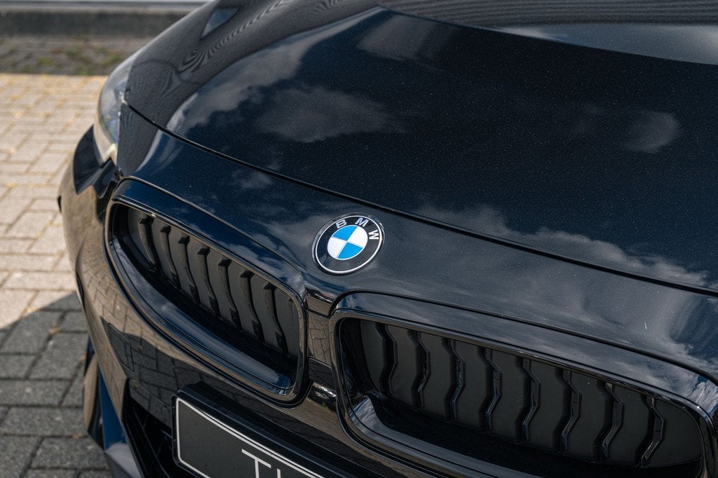 BMW 2 Serie Coupe 218i M Sport Automaat / Schuif-kanteldak /, Auto's, BMW, Automaat, 1998 cc, Zwart, Zwart