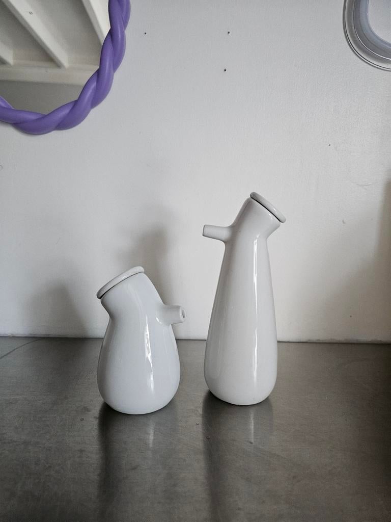 Olie en azijnstelletje porselein, Huis en Inrichting, Woonaccessoires | Vazen, Ophalen of Verzenden, Nieuw, Overige kleuren