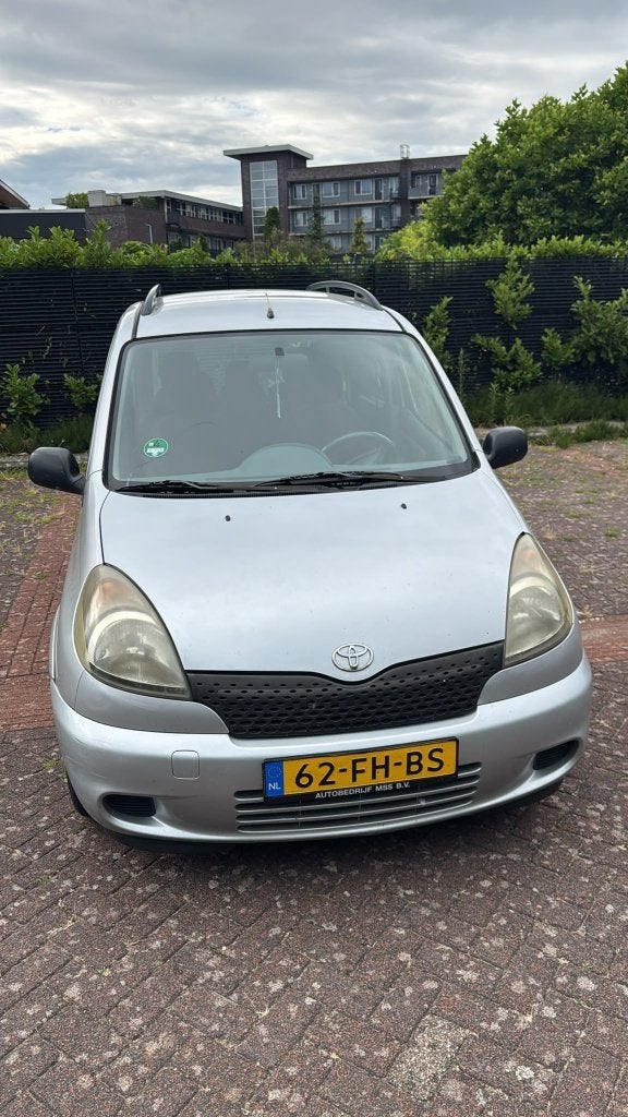 Toyota Yaris Verso 1.3 VVT-i | APK 04-2027 | Groot onderhoud, Auto's, Voorwielaandrijving, 1299 cc, 40 €/maand, 4 cilinders