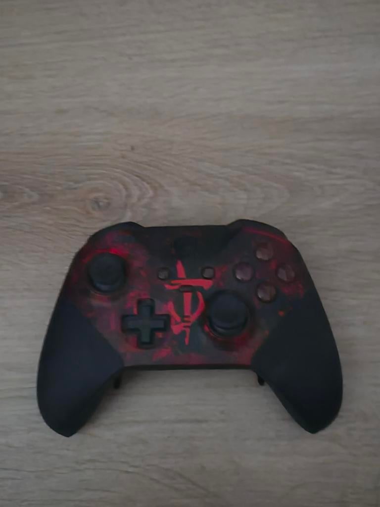 Doom dark ages controller zwart/rood, Spelcomputers en Games, Xbox Series S, Ophalen of Verzenden, Zo goed als nieuw, Controller