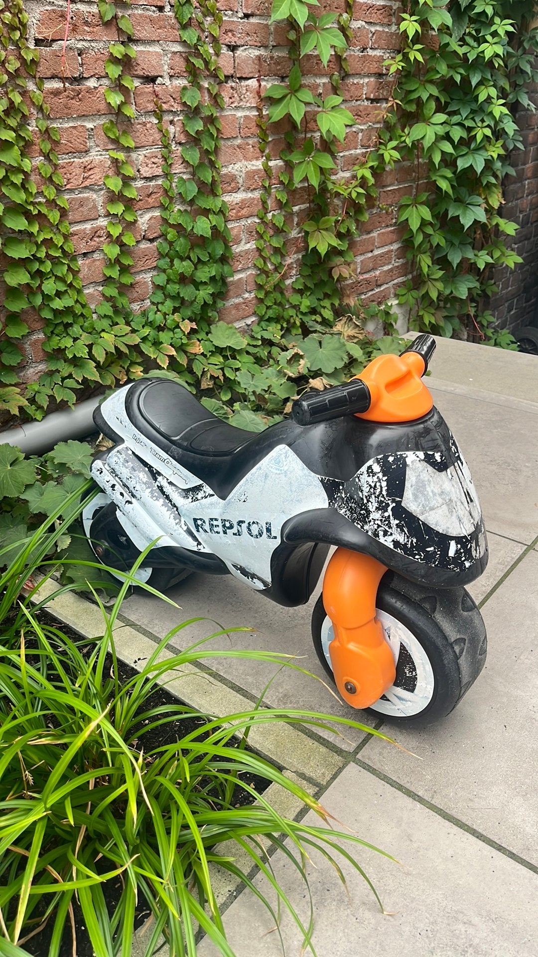 Loopfiets motortje, Ophalen, Zo goed als nieuw