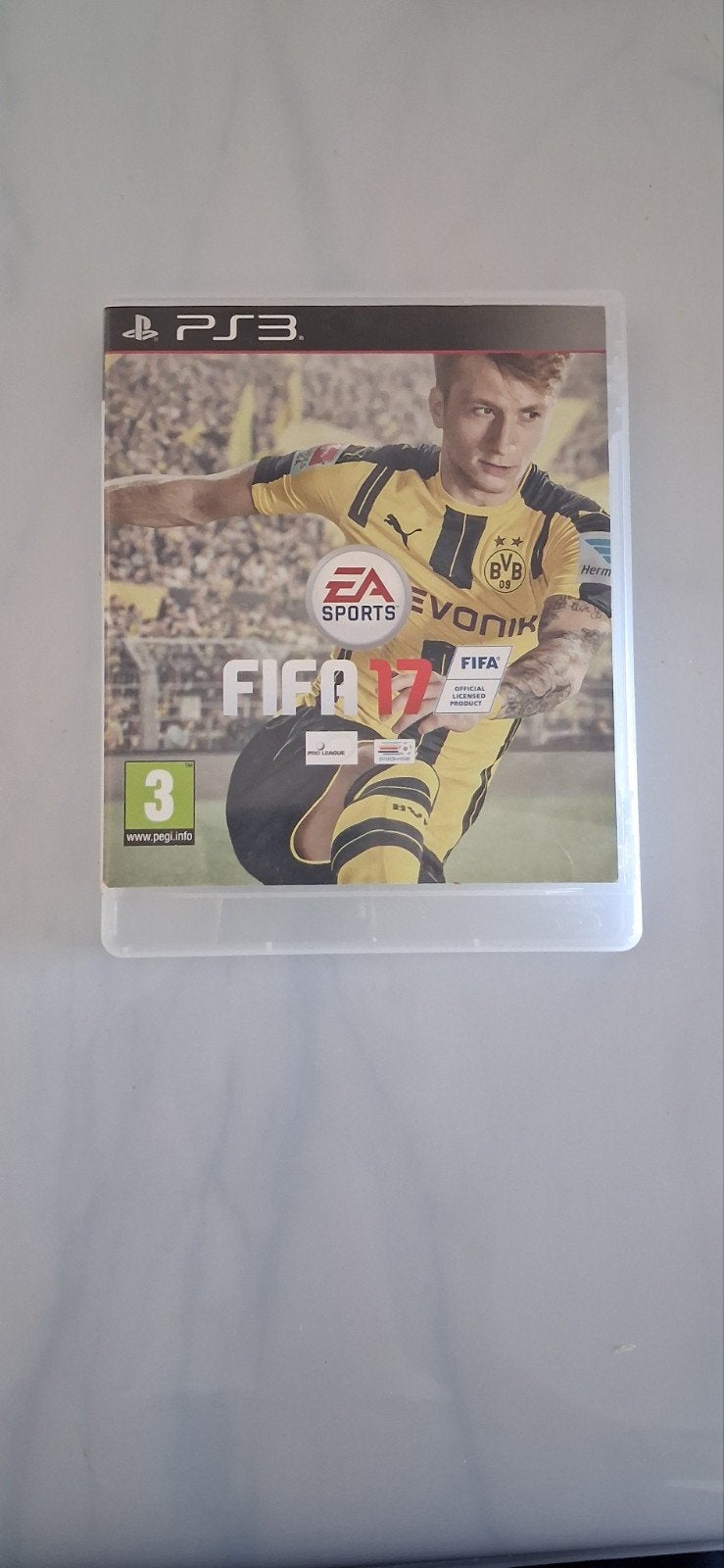 FIFA 17, Ophalen of Verzenden, Zo goed als nieuw, Sport, 3 spelers of meer