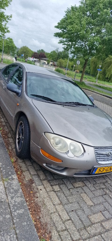 Chrysler 300M 3.5 I V6 AUT 2001 Grijs, Auto's, 450 kg, 254 pk, 6 cilinders, 900 kg