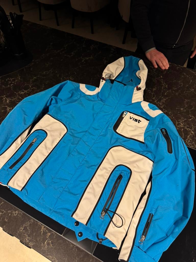 VIST Ski jas, Overige merken, 160 tot 180 cm, Ophalen of Verzenden, Zo goed als nieuw
