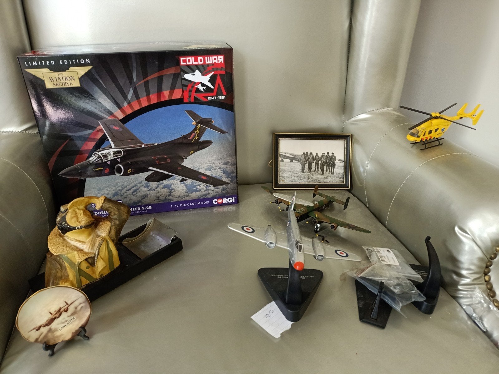 Divers luchtvaart items, Verzamelen, Luchtvaart en Vliegtuigspotten, Ophalen of Verzenden, Nieuw, Schaalmodel