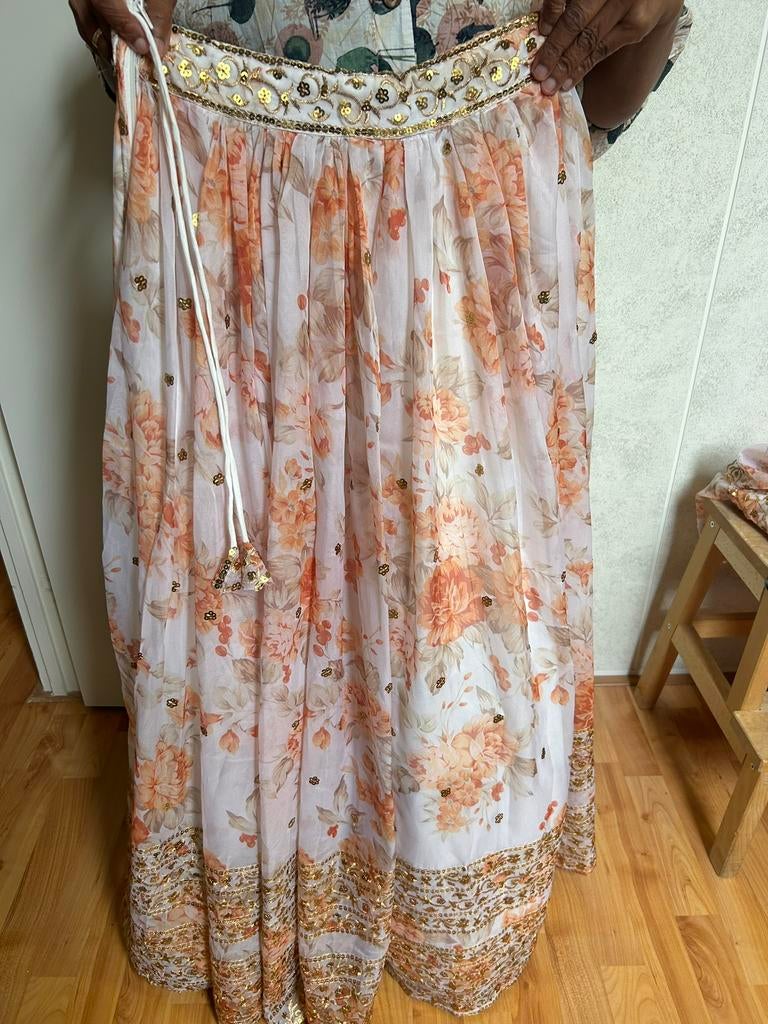 Lehenga wit oranje, Overige typen, Oranje, Ophalen of Verzenden, Maat 36 (S)