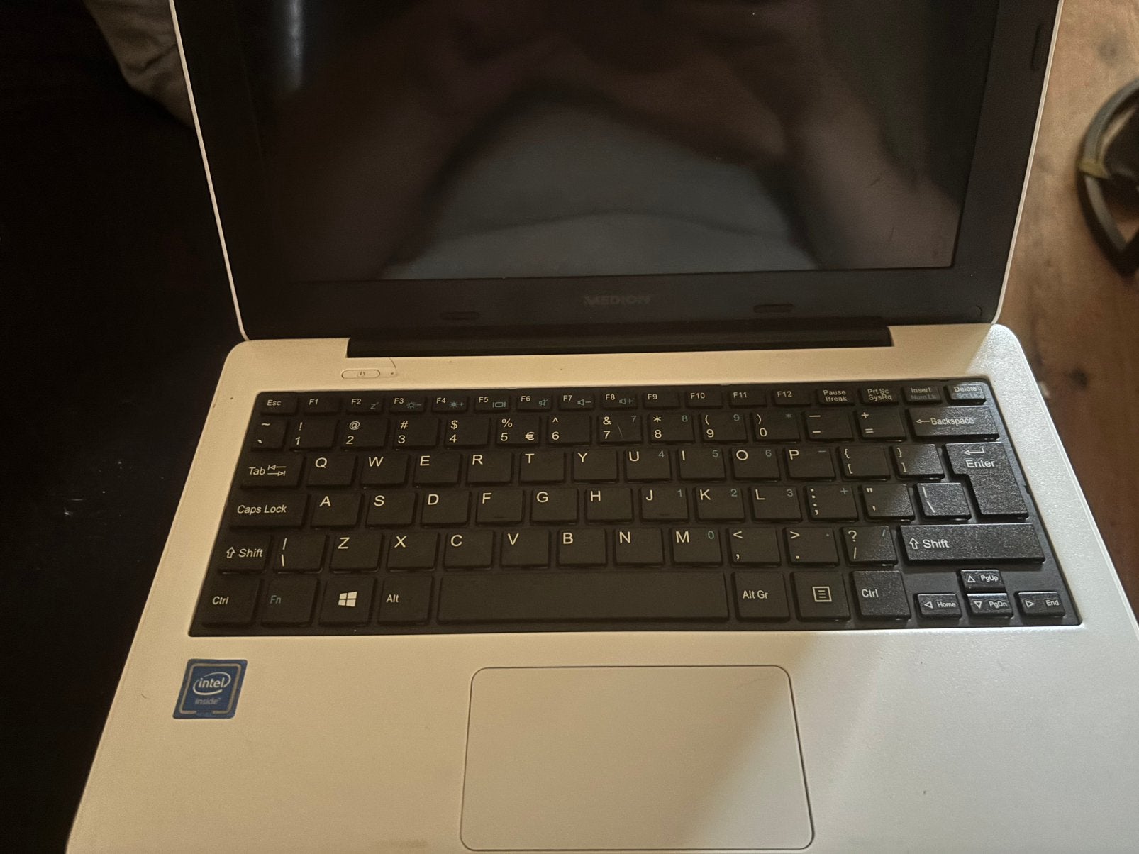 Medion laptop, Ophalen, Zo goed als nieuw, 15 inch, 2 tot 3 Ghz