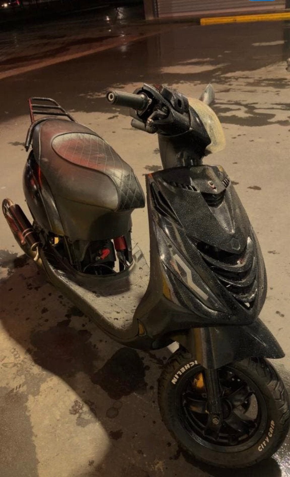Piaggio zip 70cc, Fietsen en Brommers, Scooters | Piaggio, Zo goed als nieuw, Zip, Maximaal 45 km/u, Benzine, Ophalen
