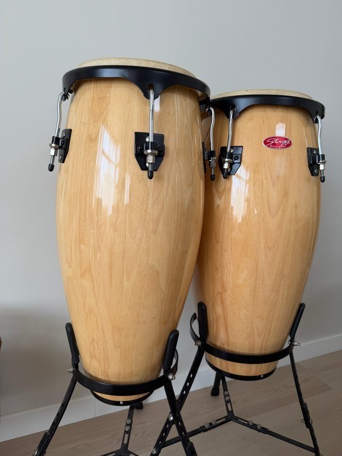 Stagg Conga's met statieven - Zo goed als nieuw, Muziek en Instrumenten, Ophalen, Zo goed als nieuw, Overige merken