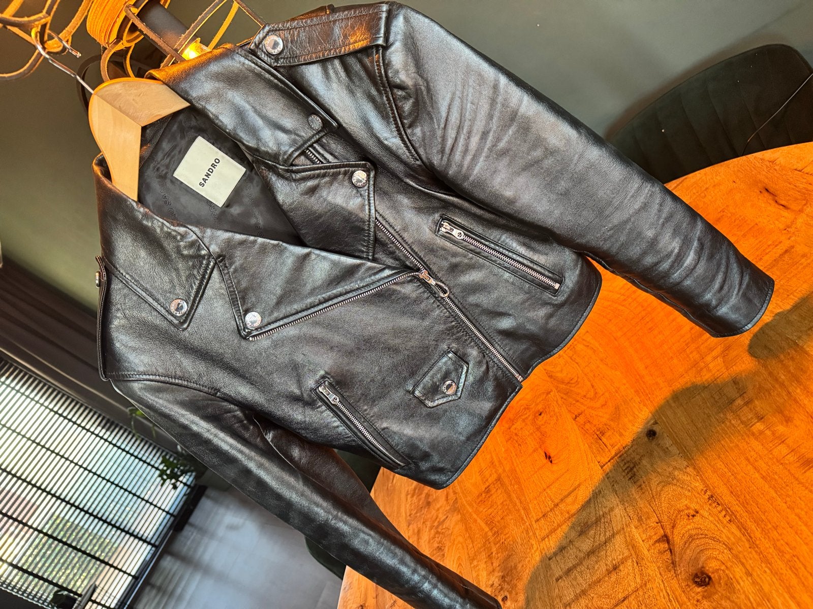Sandro Leren Bikerjack Zwart Maat 34 (XS), Zwart, Ophalen of Verzenden, Zo goed als nieuw, Jasje