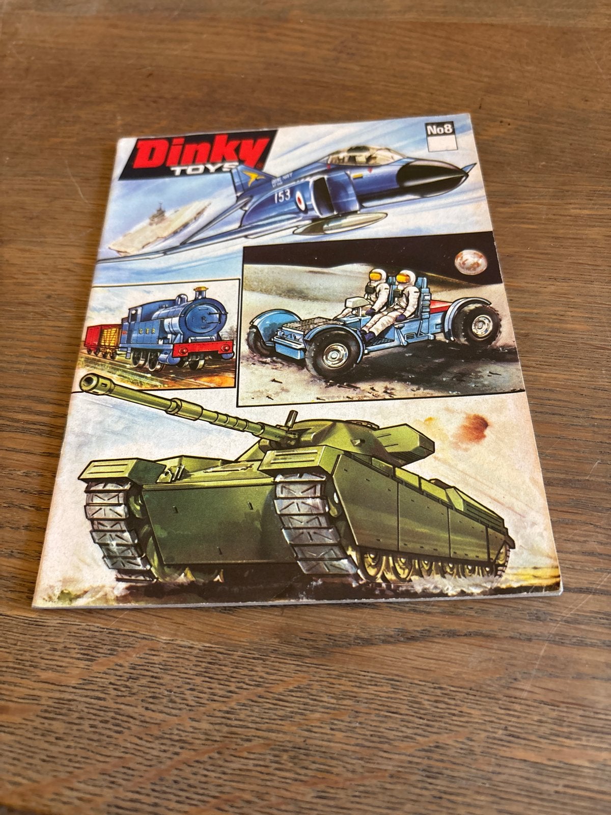 Dinky Toys Catalogus No8 - Vintage Speelgoed, Ophalen of Verzenden, Gelezen, Catalogus