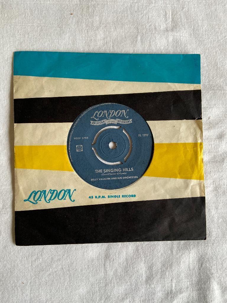 billy vaughn - the singing hills, Cd's en Dvd's, Vinyl Singles, 7 inch, Single, Ophalen of Verzenden, Zo goed als nieuw