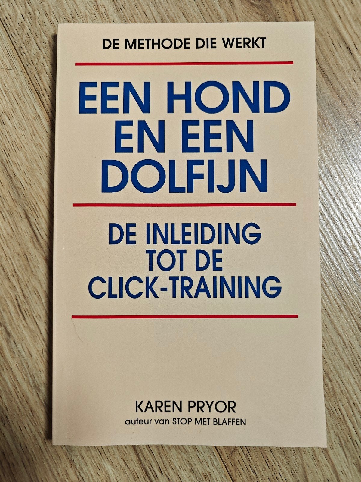Karen Pryor - Een hond en een dolfijn, Honden, Ophalen of Verzenden, Zo goed als nieuw, Karen Pryor