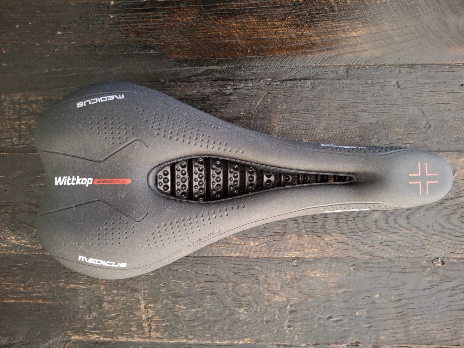 Wittkop Medicus Airflow MTB Zadel - Als nieuw, Fietsen en Brommers, Mountainbike, Wittkop, Ophalen of Verzenden, Zadel