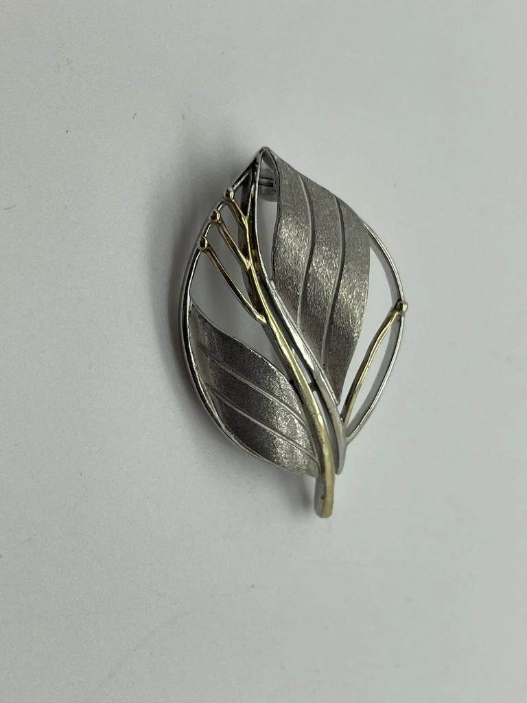 C748 Prachtige zilveren broche Kordes & Lichtenfels, Sieraden, Tassen en Uiterlijk, Broches, Minder dan 4 cm, Ophalen of Verzenden