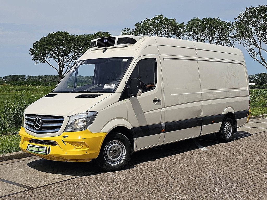 MERCEDES-BENZ SPRINTER 316 koeling bi-temp eur6, Auto's, Bestelauto's, Gebruikt, Euro 6, Overige kleuren, 163 pk
