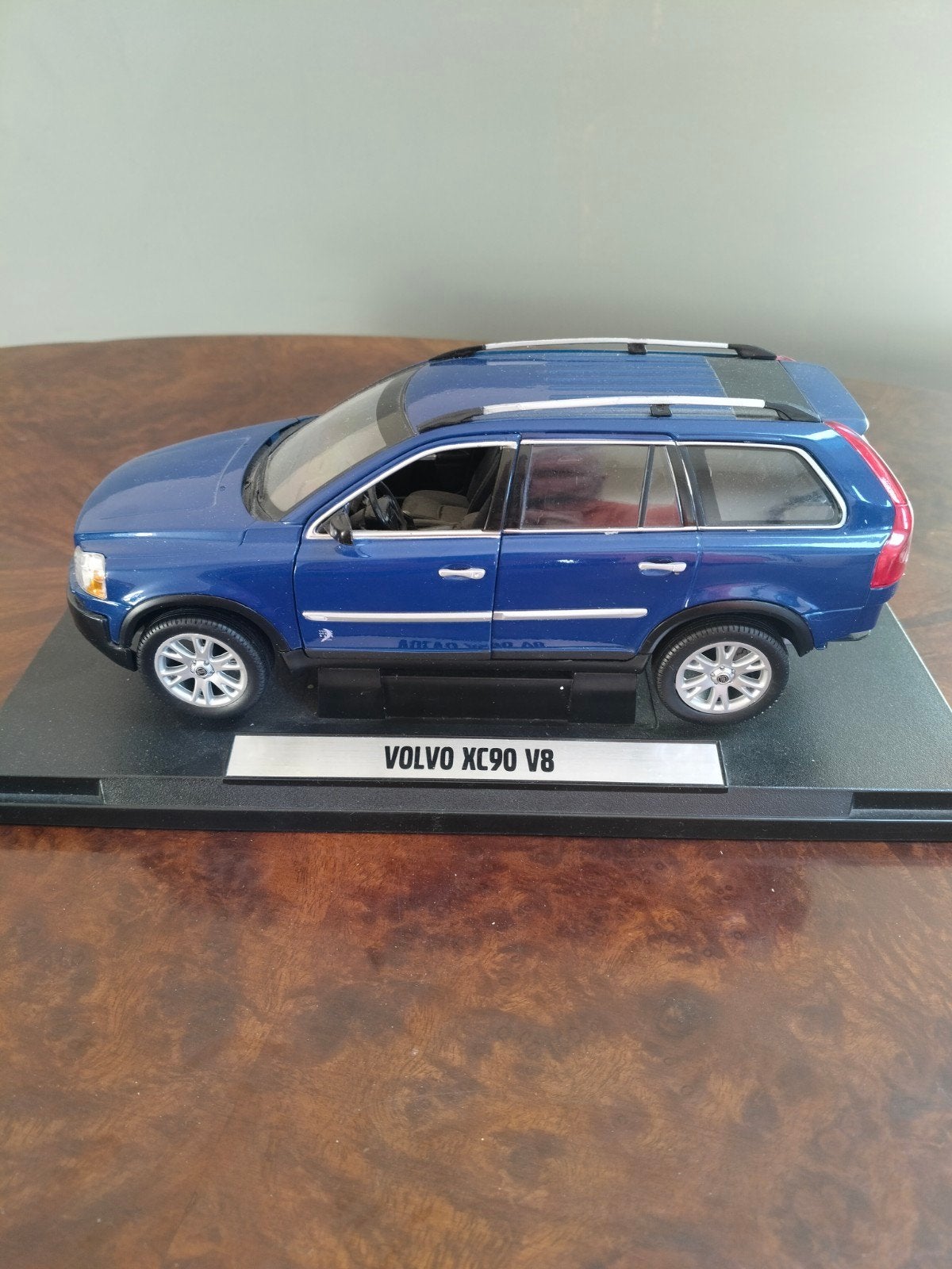 Volvo XC90 V8 Modelauto 1:18, Overige merken, Auto, 1:32 tot 1:50, Ophalen of Verzenden
