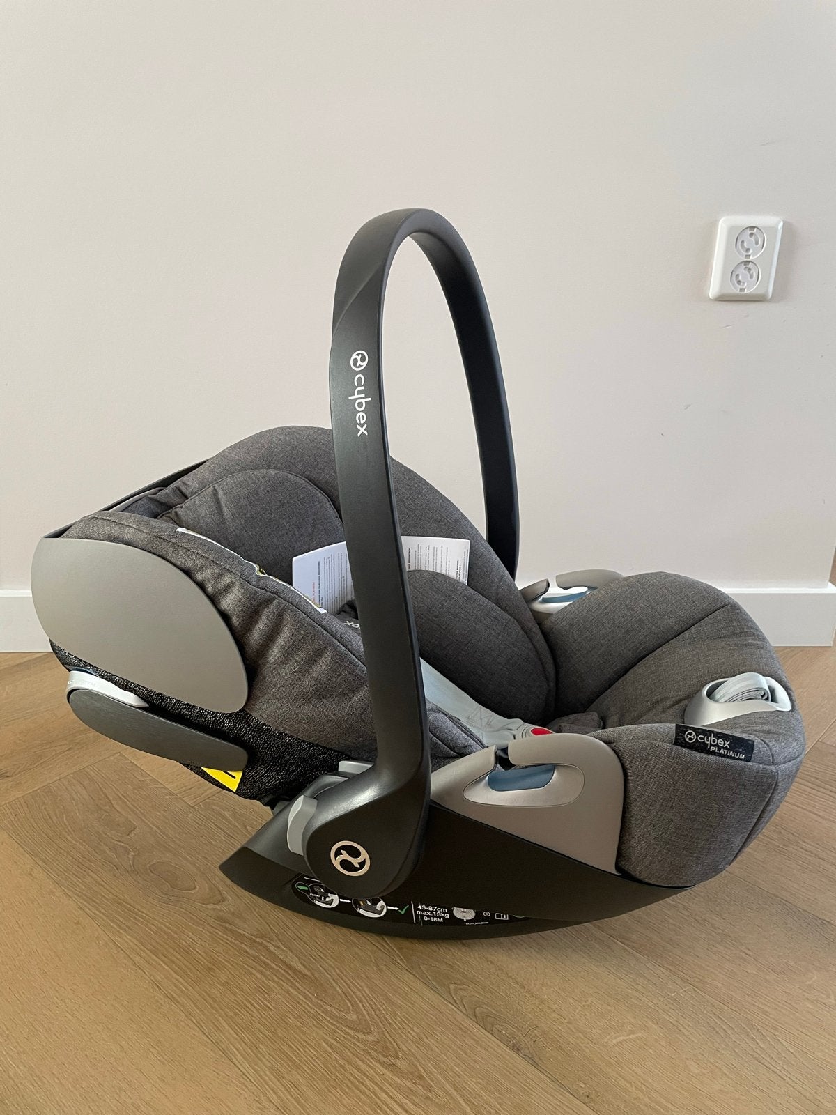 Cybex Cloud Z i-Size Plus & Sirona Z i-Size Plus met Base Z, Gebruikt, 0 t/m 18 kg, Verstelbare rugleuning, Isofix