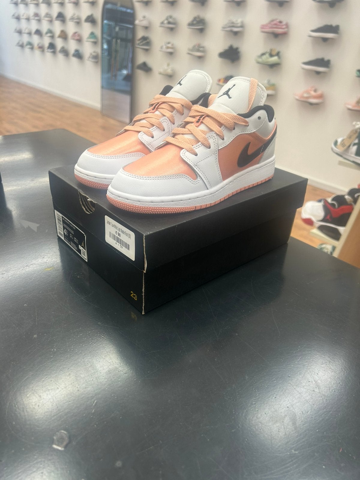 Air Jordan 1 Low GS Light Madder Root – Maat 36,5 – €110, Overige kleuren, Nieuw, Ophalen of Verzenden, A