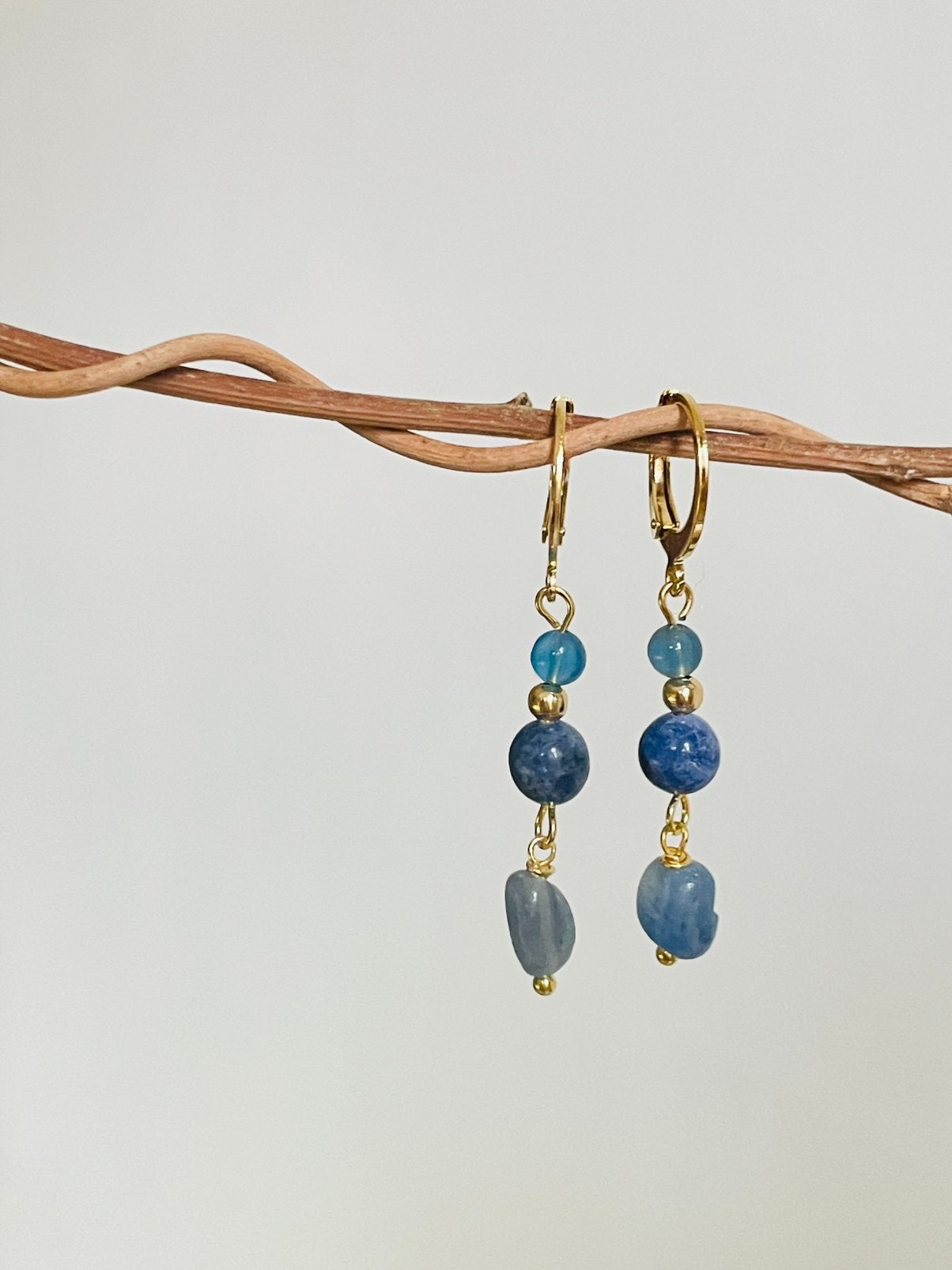 Kyanite oorbellen, Sieraden, Tassen en Uiterlijk, Hangers, Blauw, Nieuw, Ophalen of Verzenden