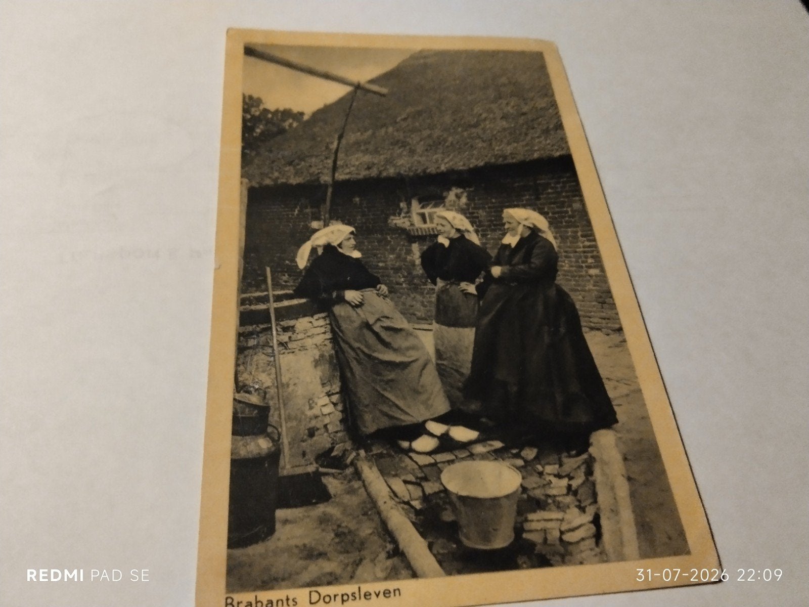 Oude ansichtkaart Brabants Dorpsleven - Buurpraotje 1940, Ophalen of Verzenden, 1920 tot 1940, Zuid-Holland