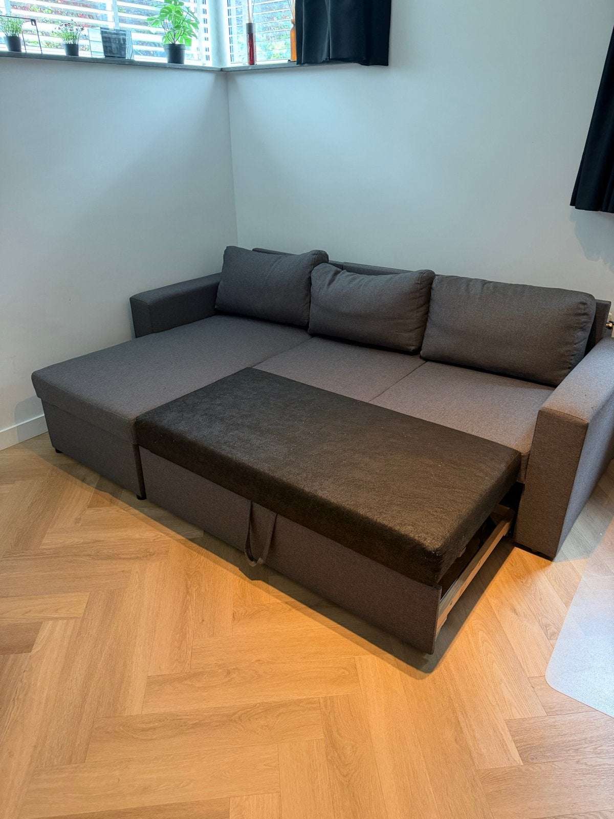 slaapbank+ dressoirkast en tafel ABSOLUUT NIEUWSTAAT!, Huis en Inrichting, Slaapkamer | Slaapbanken, Ophalen, Tweepersoons, Zo goed als nieuw