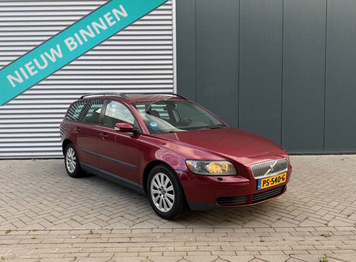Volvo V50 2.4 5-Cilinder | 2004 | AIRCO | CRUISE | APK  |, Auto's, Volvo, 700 kg, V50, Geïmporteerd, 1500 kg