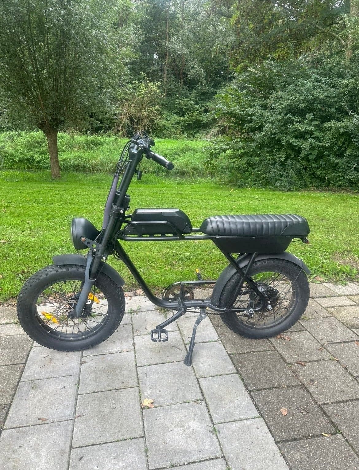 Fatbike G250., Fietsen en Brommers, Ophalen of Verzenden, Zo goed als nieuw, Overige merken