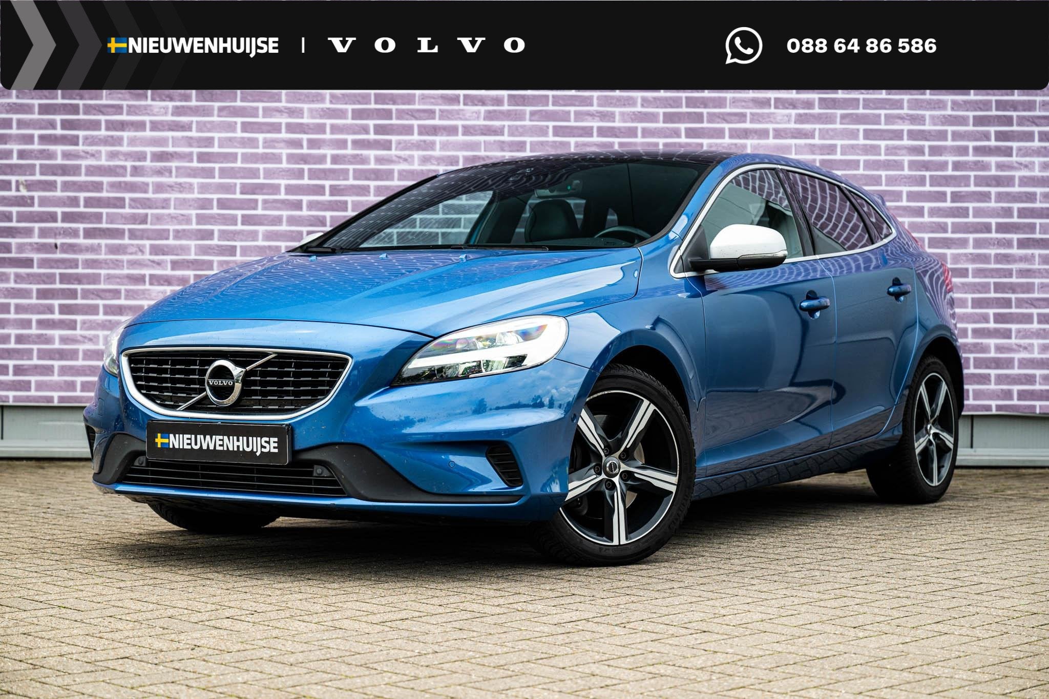 Volvo V40 1.5 T3 Polar+ Sport | Parkeerverwarming | Panorama, Euro 6, 4 cilinders, Blauw, Automatische klimaatregeling