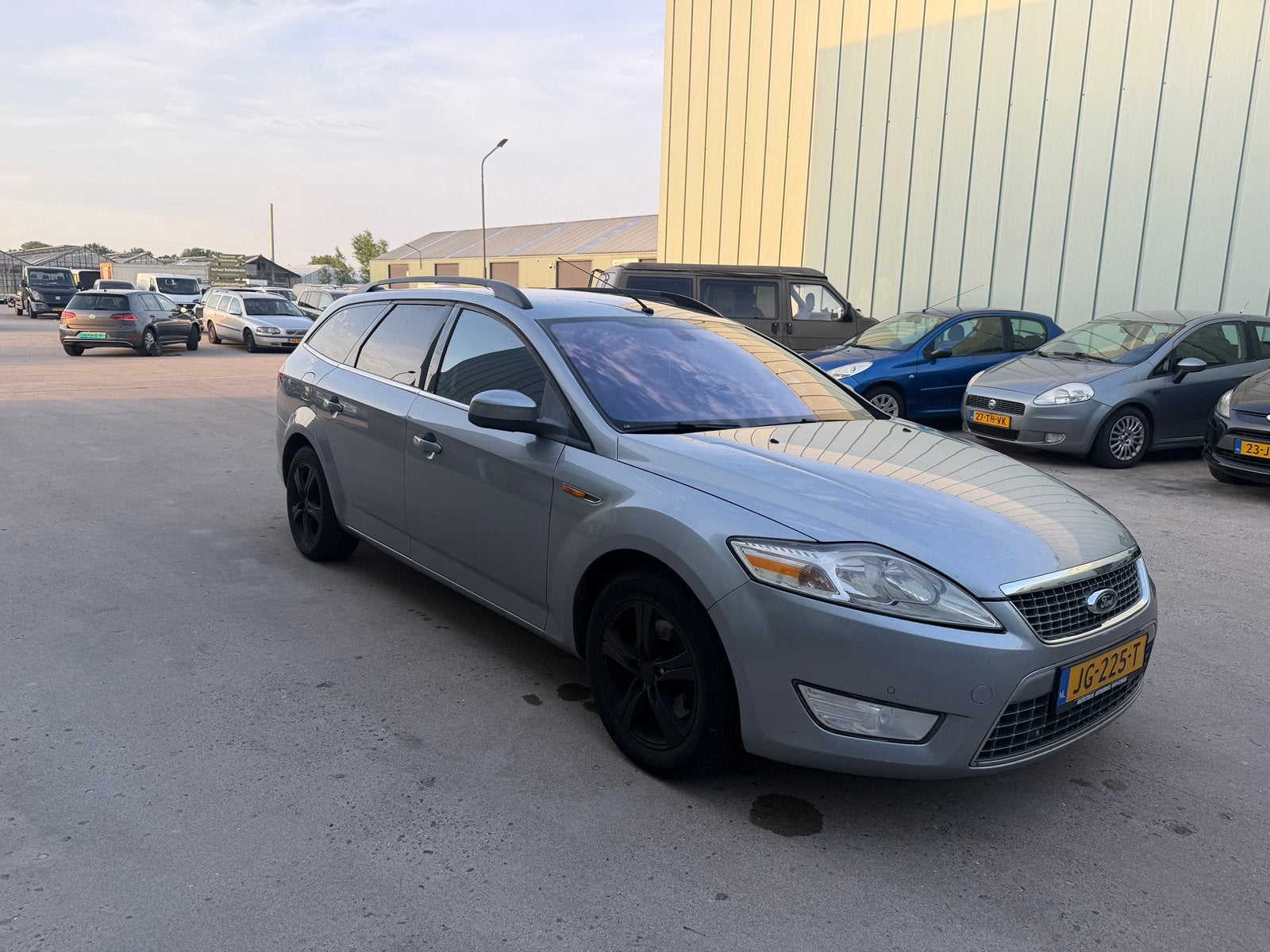 Ford Mondeo 2.0 Tdci 103KW Wagon 2009 Grijs airco, Auto's, Voorwielaandrijving, Stof, 1800 kg, Zwart