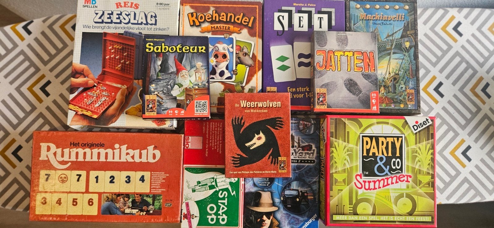 Diverse bordspellen en kaartspellen, Gebruikt, Ophalen of Verzenden, Vijf spelers of meer, Diverse uitgevers