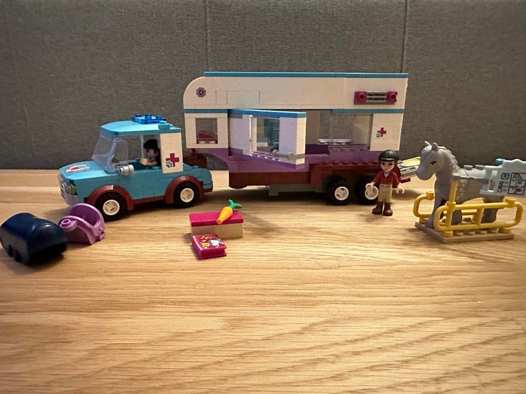 Lego Friends Paardendokter Trailer 41125, Kinderen en Baby's, Speelgoed | Duplo en Lego, Gebruikt, Lego, Complete set, Ophalen of Verzenden