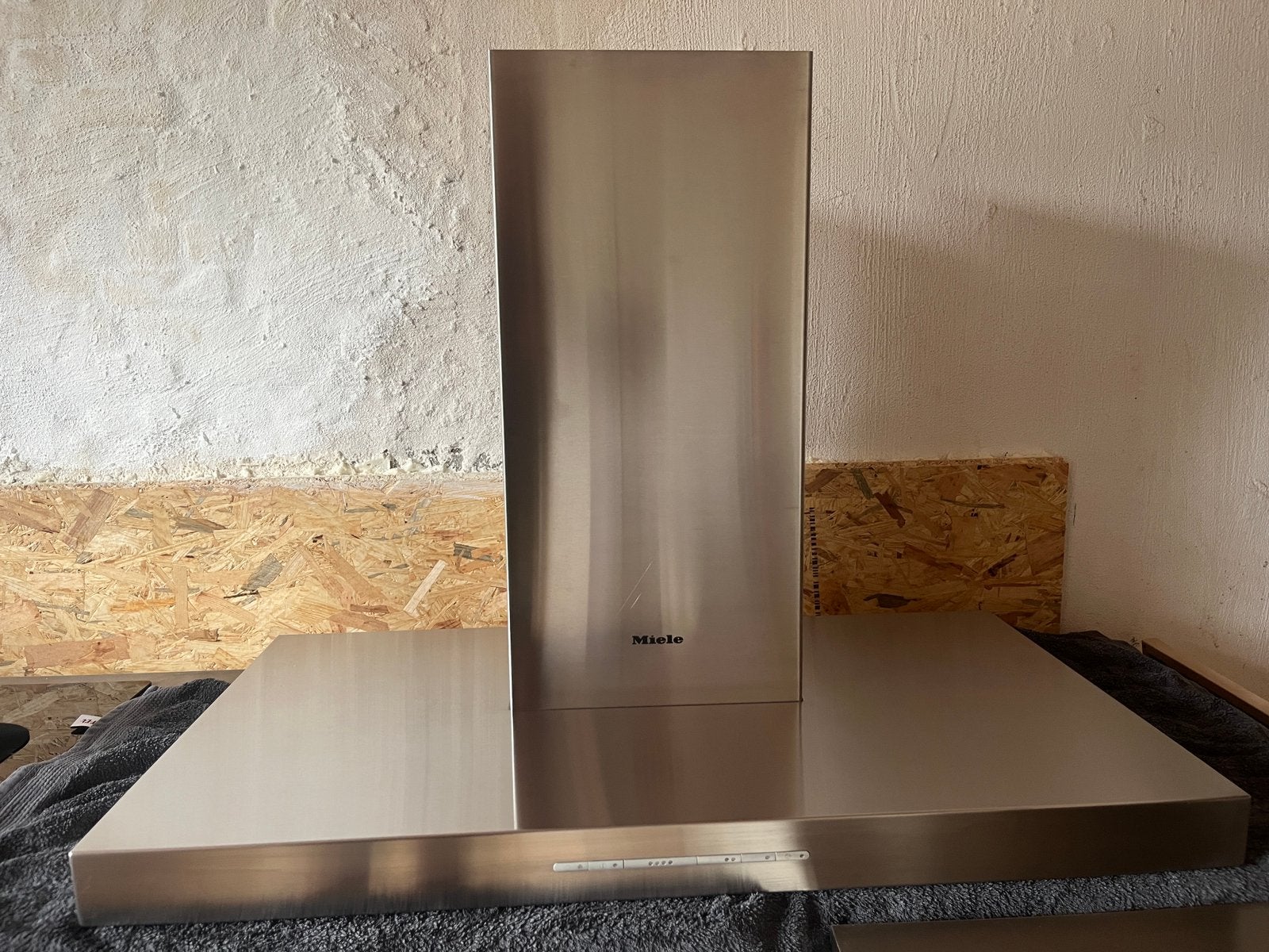 Miele RVS afzuigkap dampkap 90 breed / 50 diep / 70-110 hoog, Ophalen, Gebruikt, Wandschouwkap, Vrijstaand