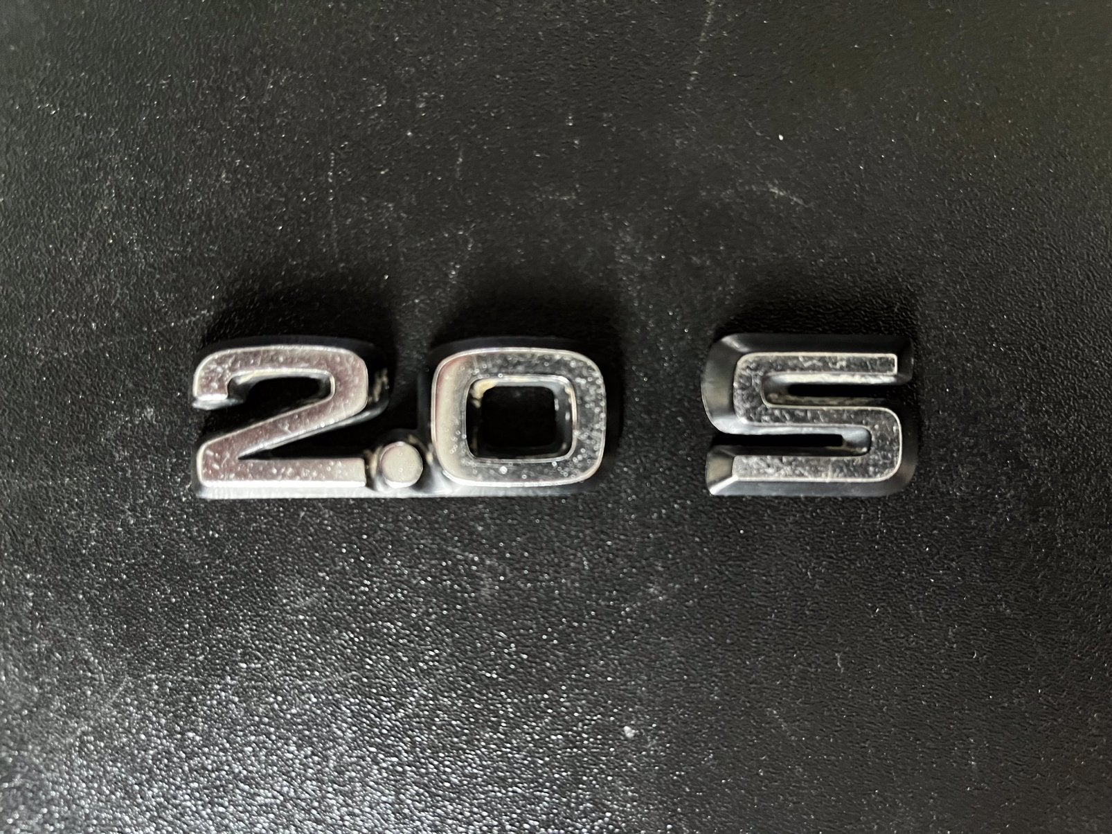 Opel 2.0 S embleem, Ophalen of Verzenden, Gebruikt, Opel
