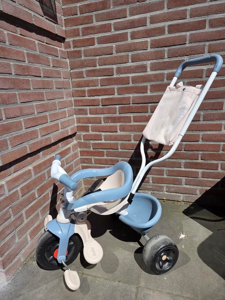 Smoby driewieler in goede staat. De duwstang is in hoogte te, Ophalen, Gebruikt, Smoby, Duwstang