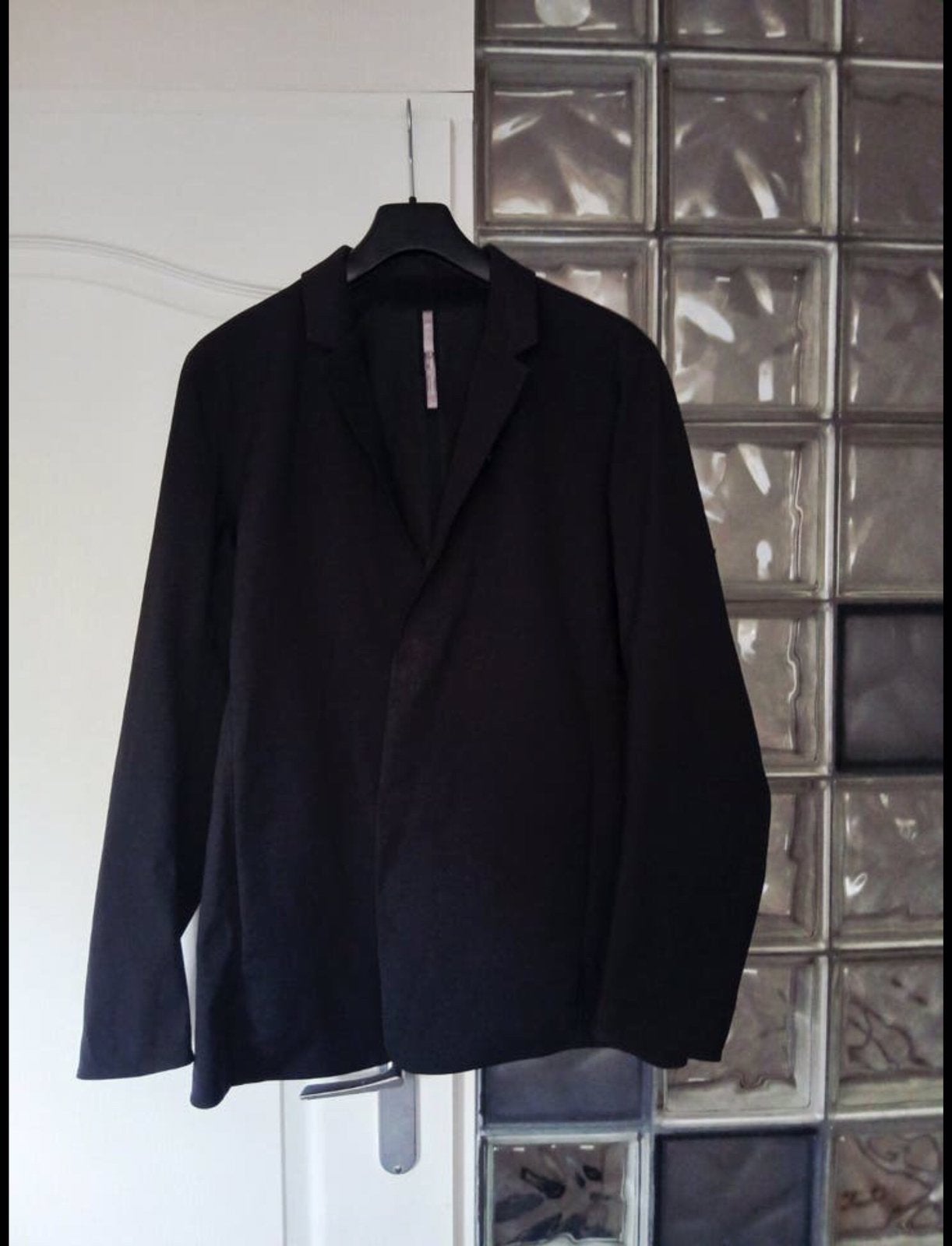 arc’teryx veilance indische jas, Ophalen of Verzenden, Zo goed als nieuw, Maat 52/54 (L), Zwart