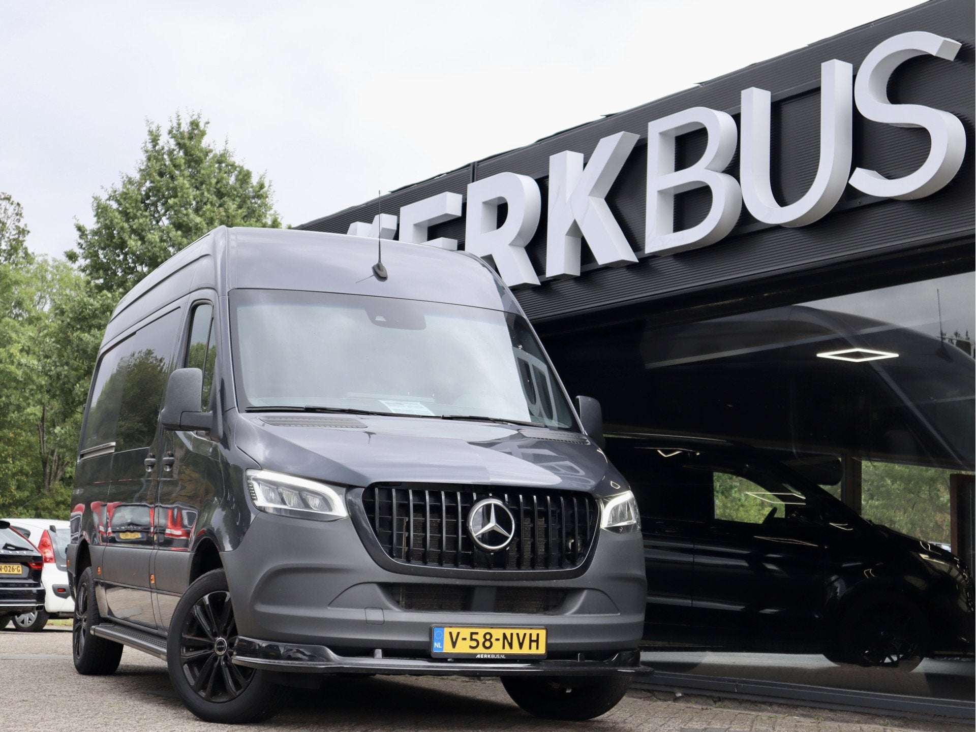 Mercedes-Benz Sprinter 317 AUTOMAAT L2H2 LED CRUISE AIRCO, Automaat, Achterwielaandrijving, Gebruikt, 4 cilinders