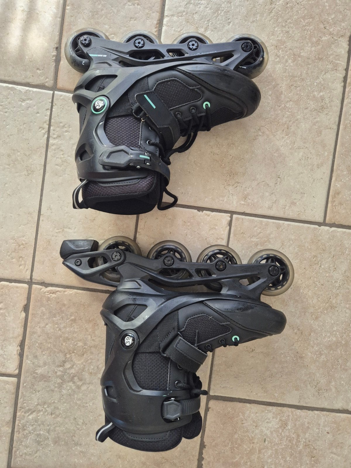 skeelers, Sport en Fitness, Skeelers, Ophalen, Gebruikt, Inline skates 4 wielen
