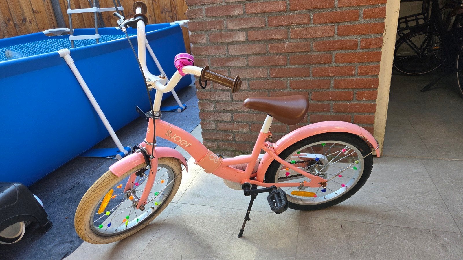 Roze kinderfiets Sjoef 16 inch, Ophalen, Gebruikt, Terugtraprem, 16 tot 20 inch