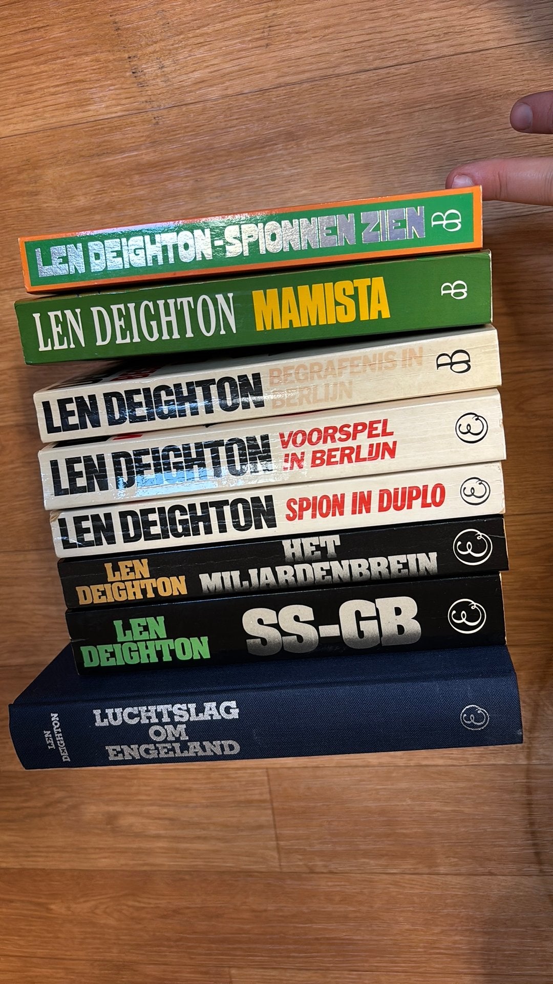 Len Deighton - 8x oa: SS-GB, Spion in duplo, Mamista, Ophalen of Verzenden, Gelezen, Nederland