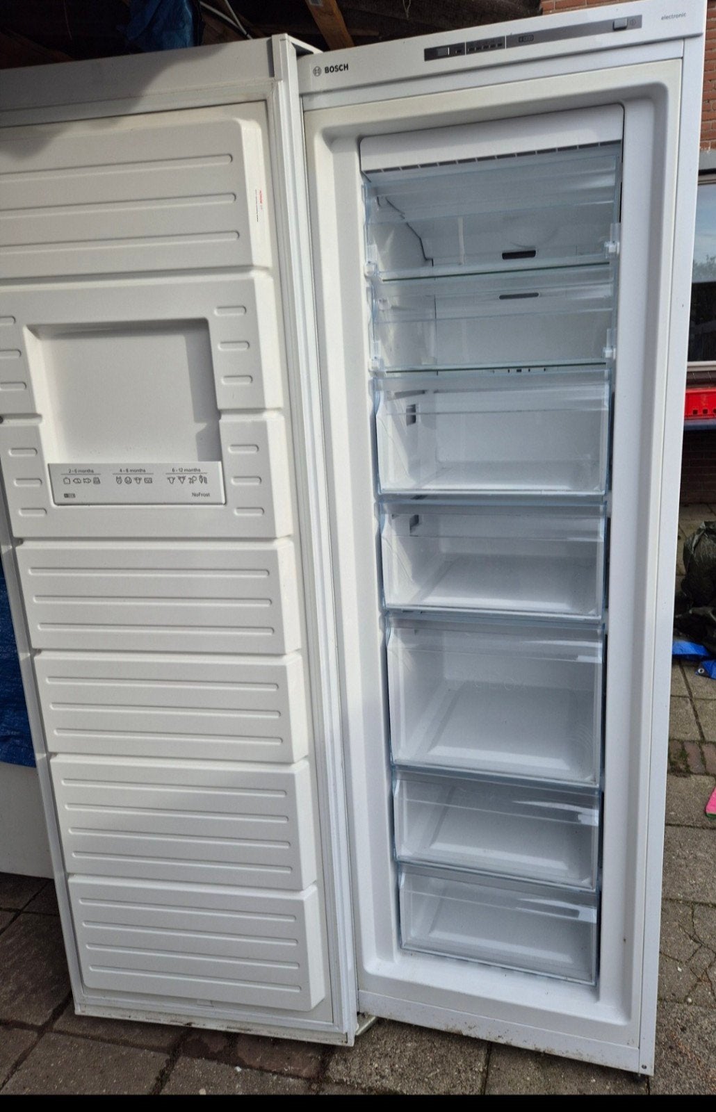 vrieskast Bosch NO FROST 7 LADEN, Gebruikt, 160 cm of meer, Energieklasse A of zuiniger, Ophalen
