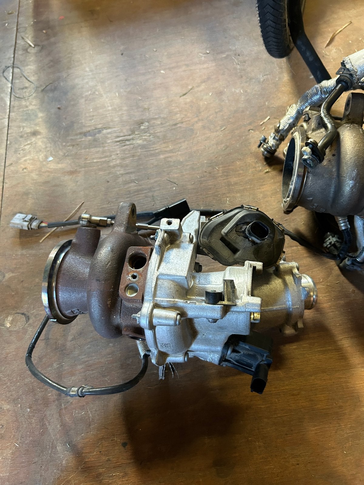 2x originele VAG 2.0 TSI/TFSI turbo – 06K145654L 06K145874L, Ophalen, Gebruikt, Seat