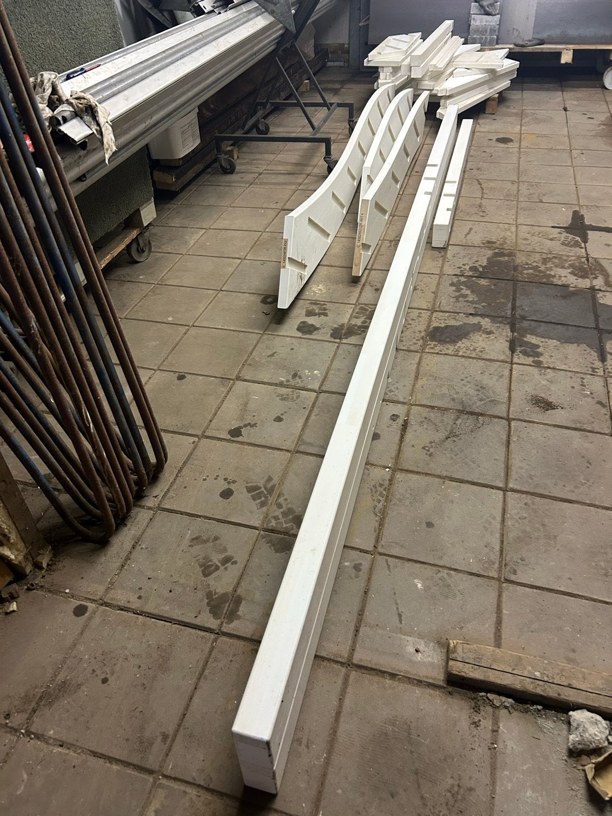 Nieuwe complete houten trapdelen voor spiltrap, Ophalen, Nieuw, Trap, 2 tot 4 meter