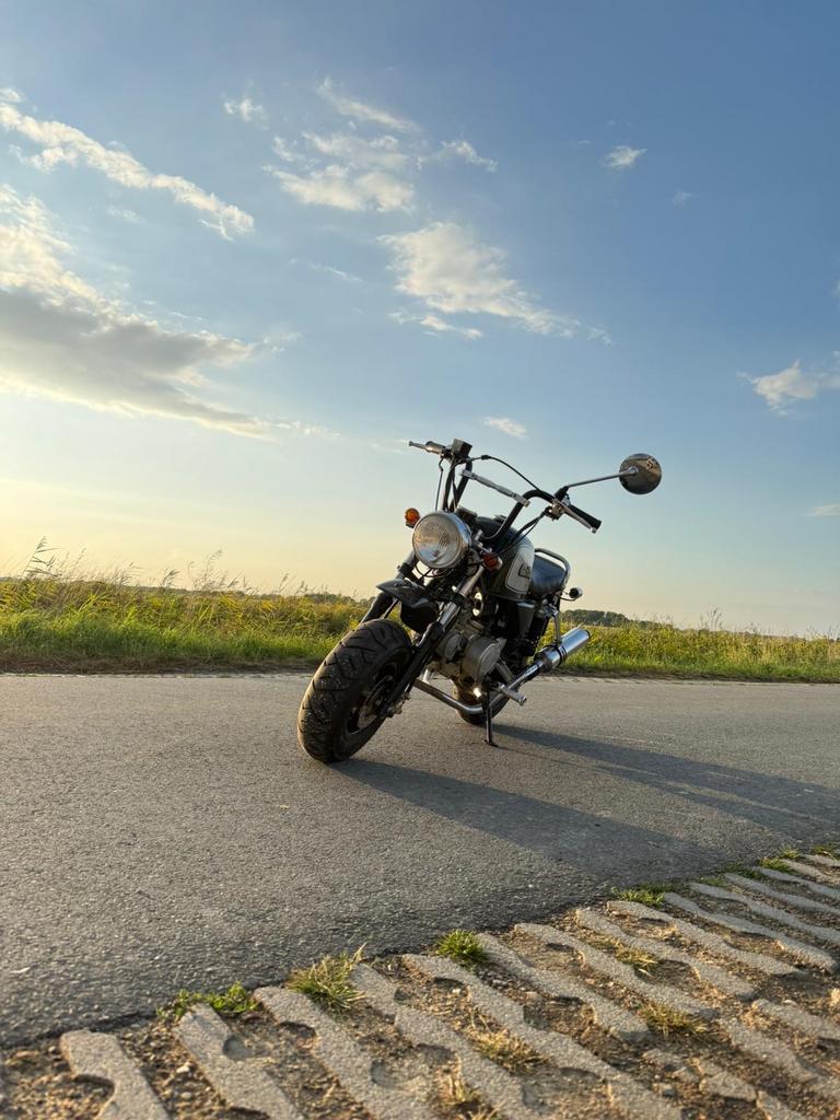Honda skyteam Gorilla  uniek model, Fietsen en Brommers, Brommers | Tomos, Zo goed als nieuw, Overige modellen, Maximaal 45 km/u