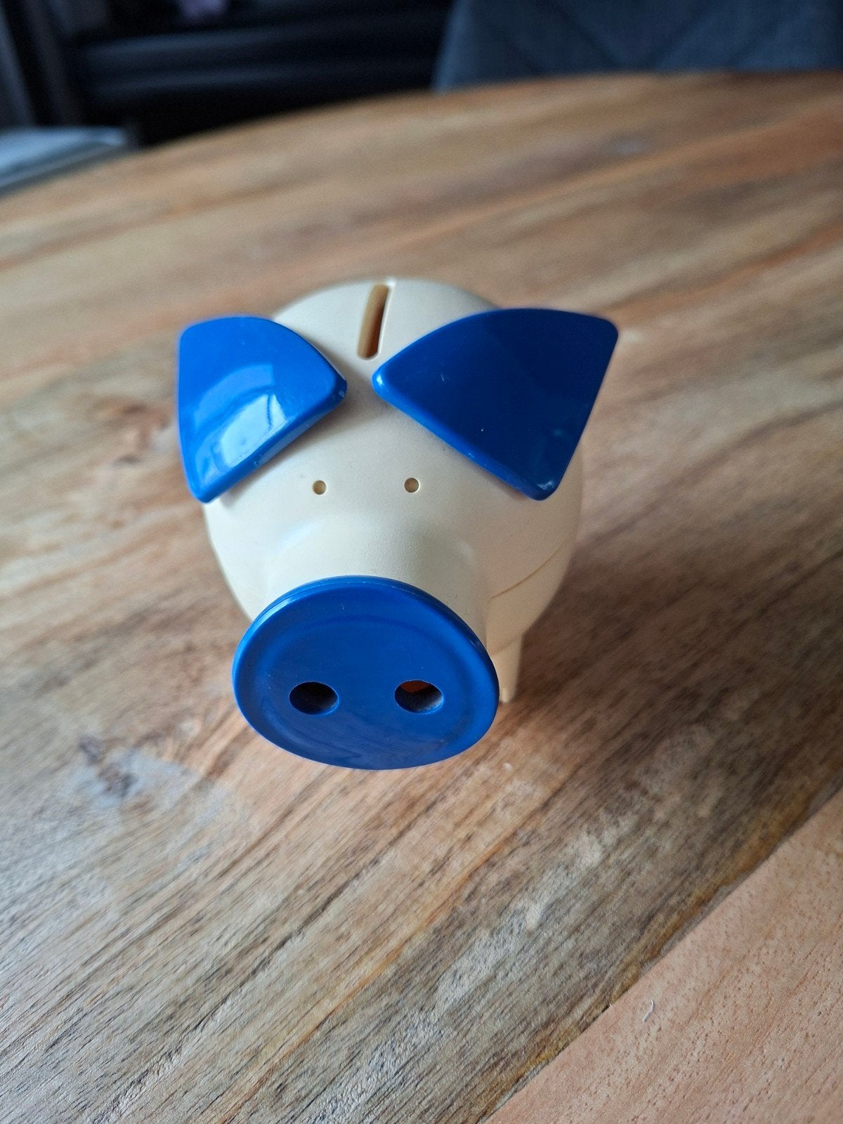 Te koop aangeboden leuke spaarpot in de vorm van een varken, Verzamelen, Spaarpotten, Ophalen of Verzenden, Gebruikt, Kunststof