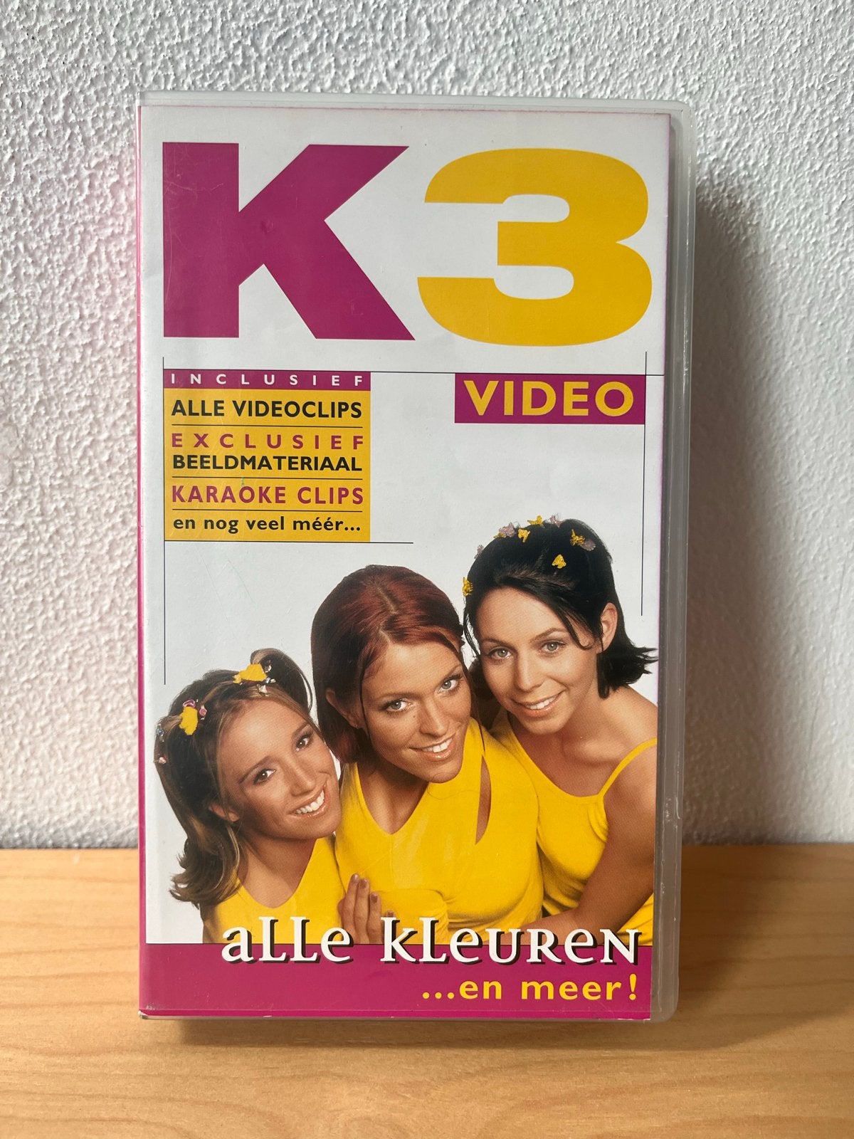 K3 - Alle Kleuren ...en meer! VHS Video, Gebruikt, Alle leeftijden, Kinderfilm, Extra's