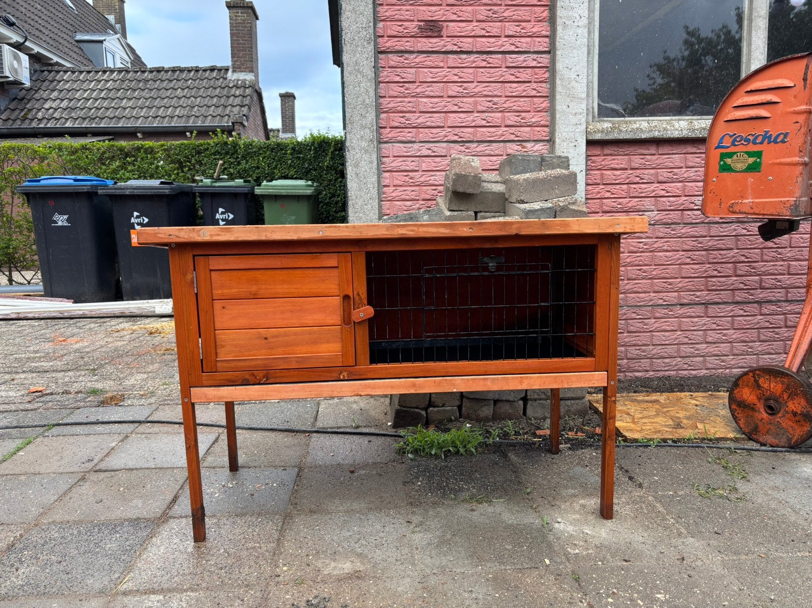 Gratis konijnenhok, Ophalen, 110 cm of meer, Zo goed als nieuw, 90 cm of meer