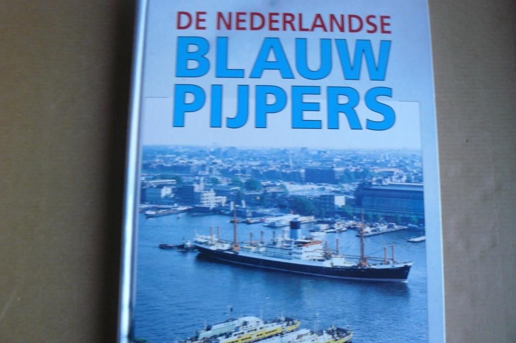 BLAUWPIJPERS / KPM / G.J. de Boer / Insulinde / A.Holt & Co, Ophalen of Verzenden, Gelezen
