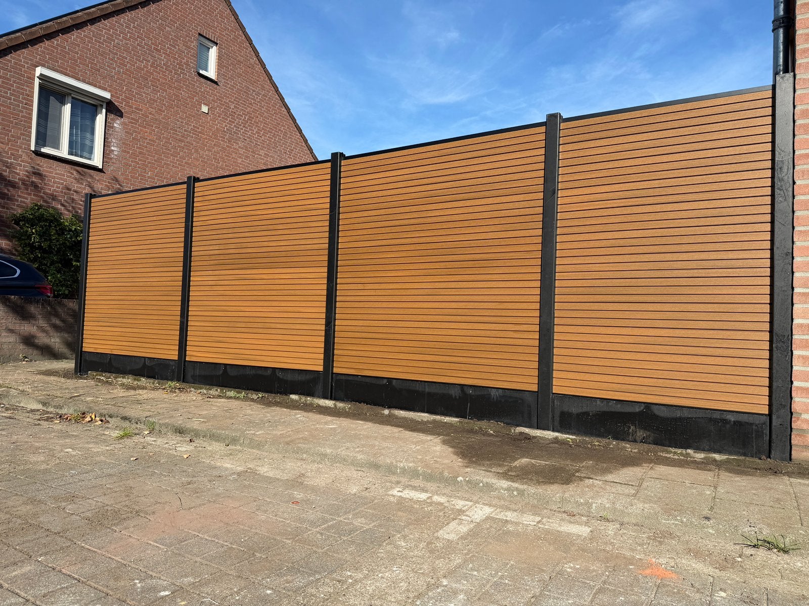 Tuinaanleg, schutting, grondwerk en (sier)bestrating, Bestrating