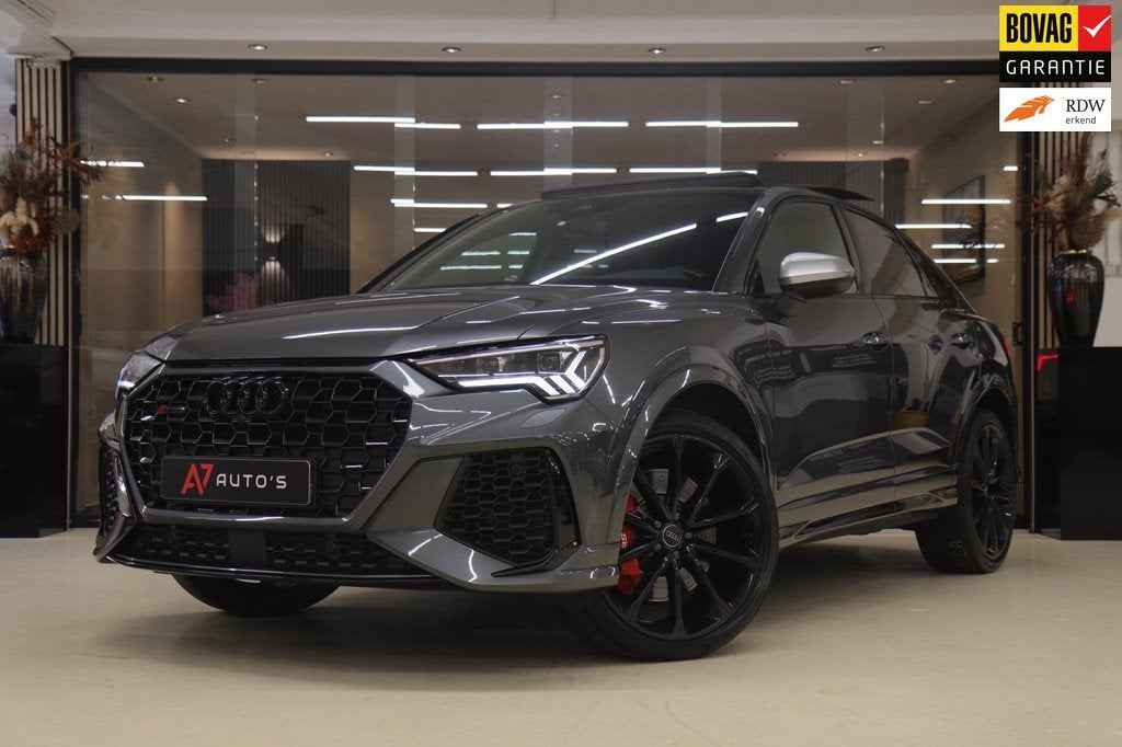 Audi RS Q3 Sportback TFSI Pano/360Cam/Carplay/RSStoelen/Blin, Automaat, Gebruikt, Euro 6, 1675 kg